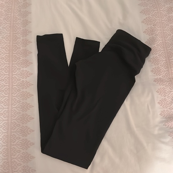 Black Lululemon Leggings - Picture 3 of 3